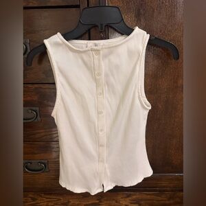 NWT Sleeveless button up